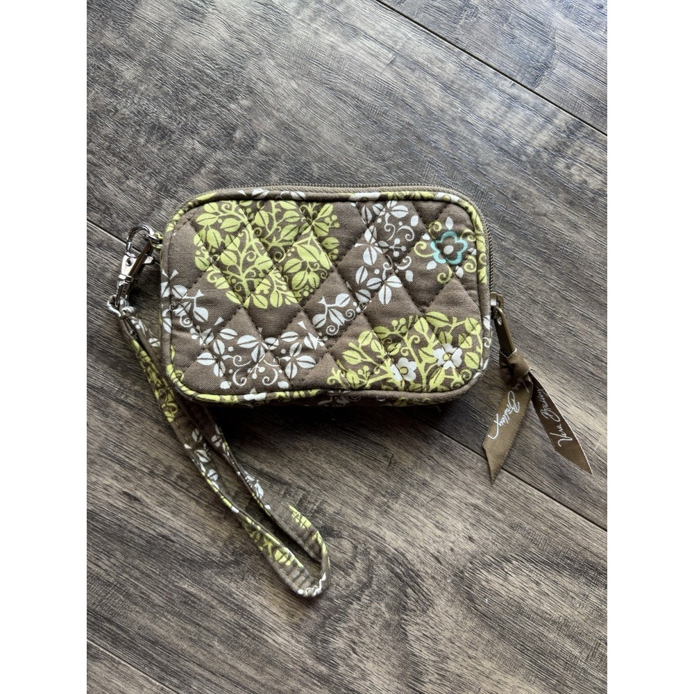 Vera Bradley Wristlet Wallet Small Zipper Sitting In A Tree Retired 5x3.25"